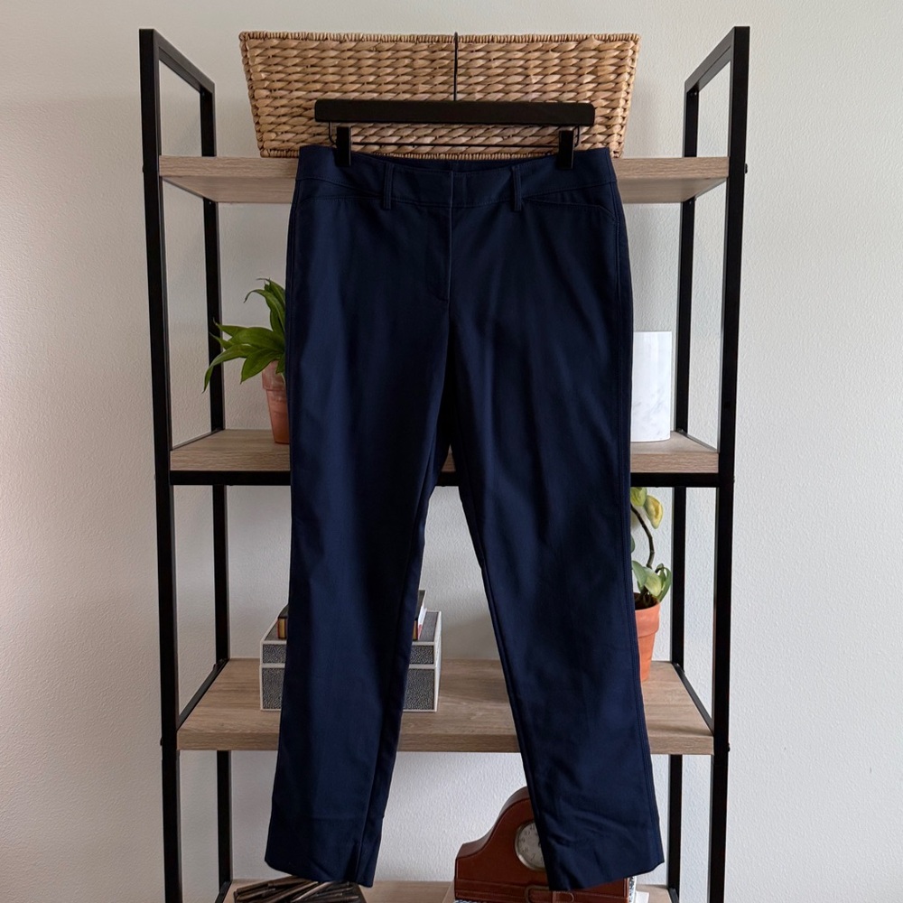 White House Black Market Mid-Rise Perfect Form Ankle Navy Slim Leg Pants, 8